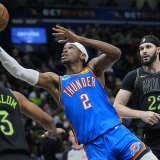 Shai Gilgeous-Alexander (2) et le Thunder ont balayé les Pelicans au 1er tour des play-off KEYSTONE/AP/Gerald Herbert